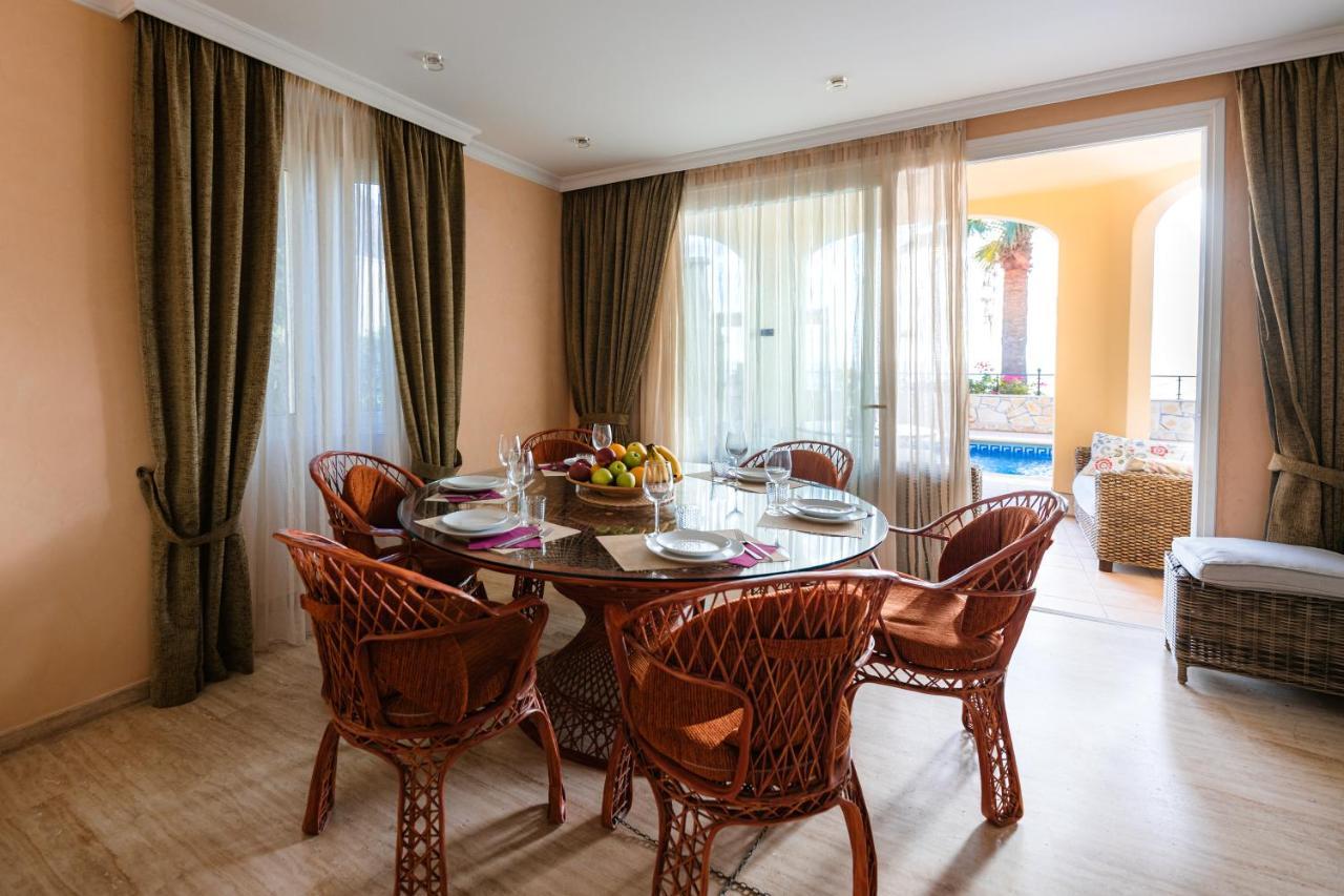 Villa Faya On The First Ocean Line With New Heated Pool 로스크리스티아노스 외부 사진
