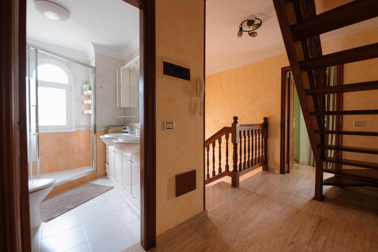 Villa Faya On The First Ocean Line With New Heated Pool 로스크리스티아노스 외부 사진