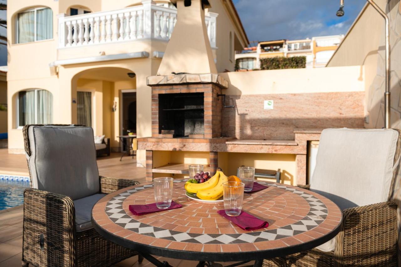 Villa Faya On The First Ocean Line With New Heated Pool 로스크리스티아노스 외부 사진